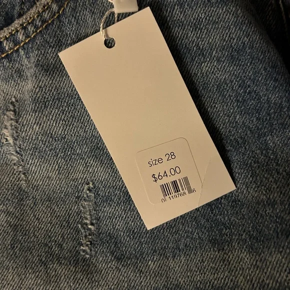 Stylish Gray Boyfriend Jeans - Picture 4 of 4